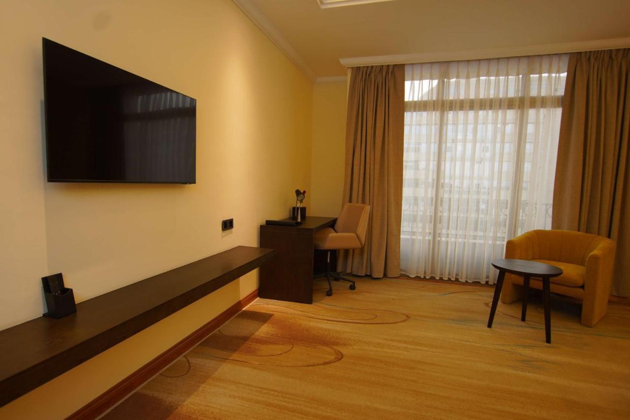 Best Western Premier Dynasty Αντίς Αμπέμπα Εξωτερικό φωτογραφία