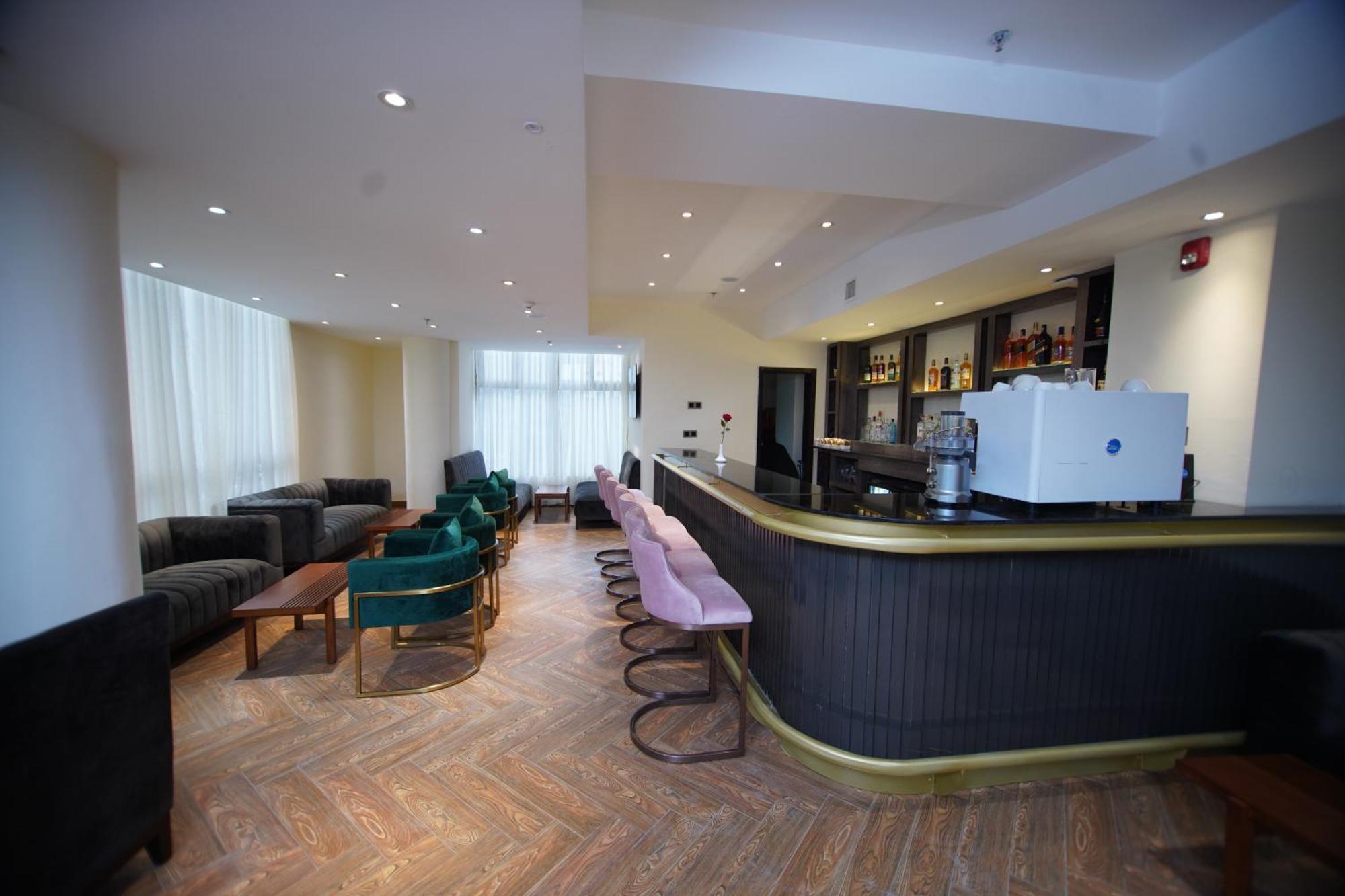 Best Western Premier Dynasty Αντίς Αμπέμπα Εξωτερικό φωτογραφία